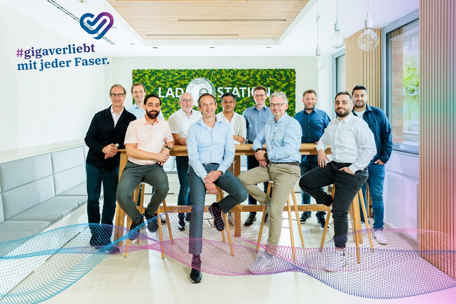 Gruppenfoto des medl-GigaGlasfaser-Projektteams