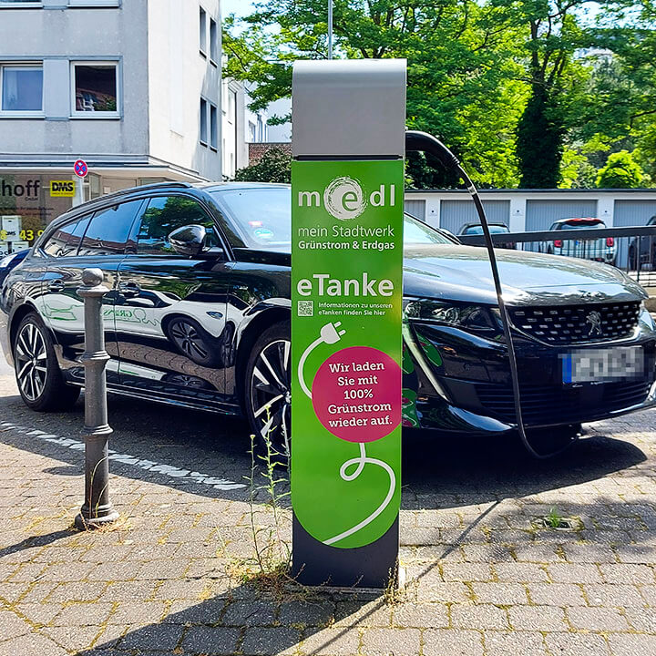 medl-eTanke öffentliche Ladestation Bahnstraße 34a